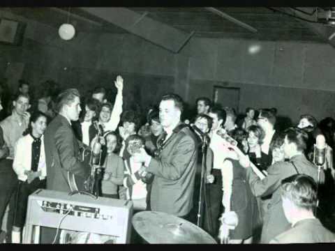 Wild Bill Kennedy & The Twiliters: (Everybody's Goin' To) Rollerland