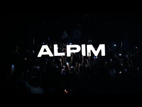 Video thumbnail for Alpim (Live) - אלפים (בהופעה חיה)