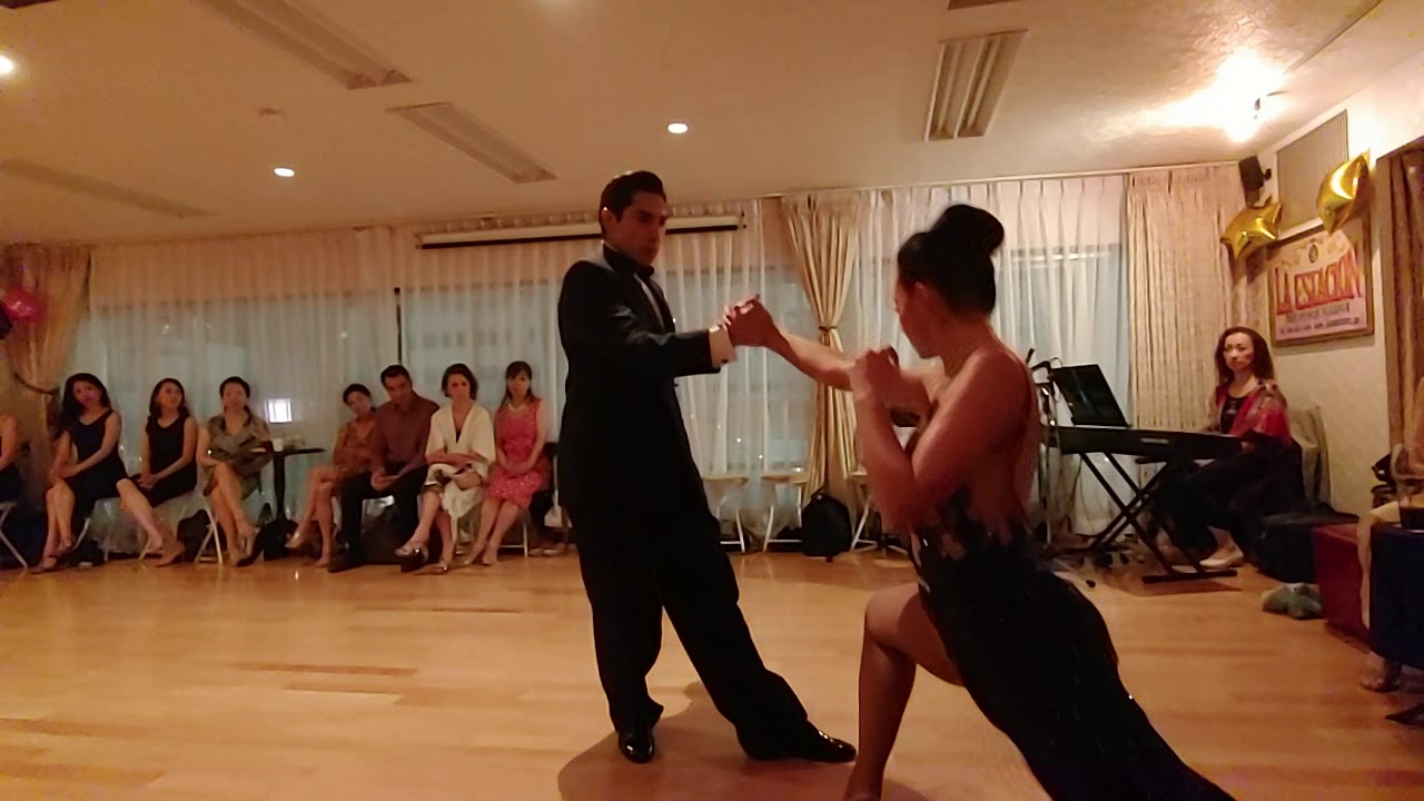 Facundo Arnedo Y Ana Barros  Tango  at La Estacion in Tokyo