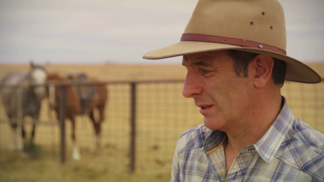 Robson Green's Australian Adventure Episode 1: CATTLE RANGLING