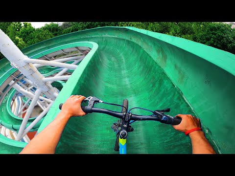 ESCAPING FROM ANGRY SECURITY In ABANDONED WATER PARK ( Epic Action POV )