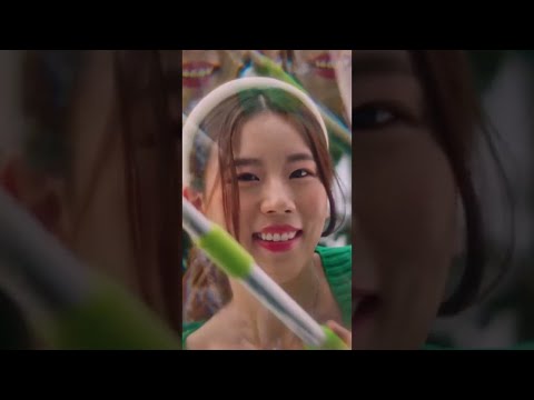 HENS - Medusa Ft. URBOYTJ