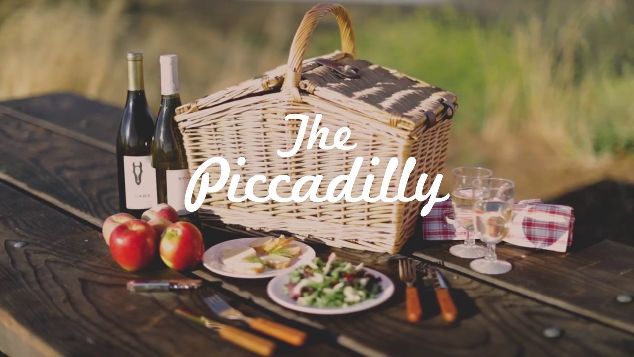 Piccadilly Picnic Basket: Classic Outdoor Elegance – PICNIC TIME