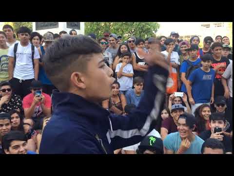 Pablito clavó un clavito.