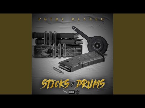 Packs (feat. Gizzle)