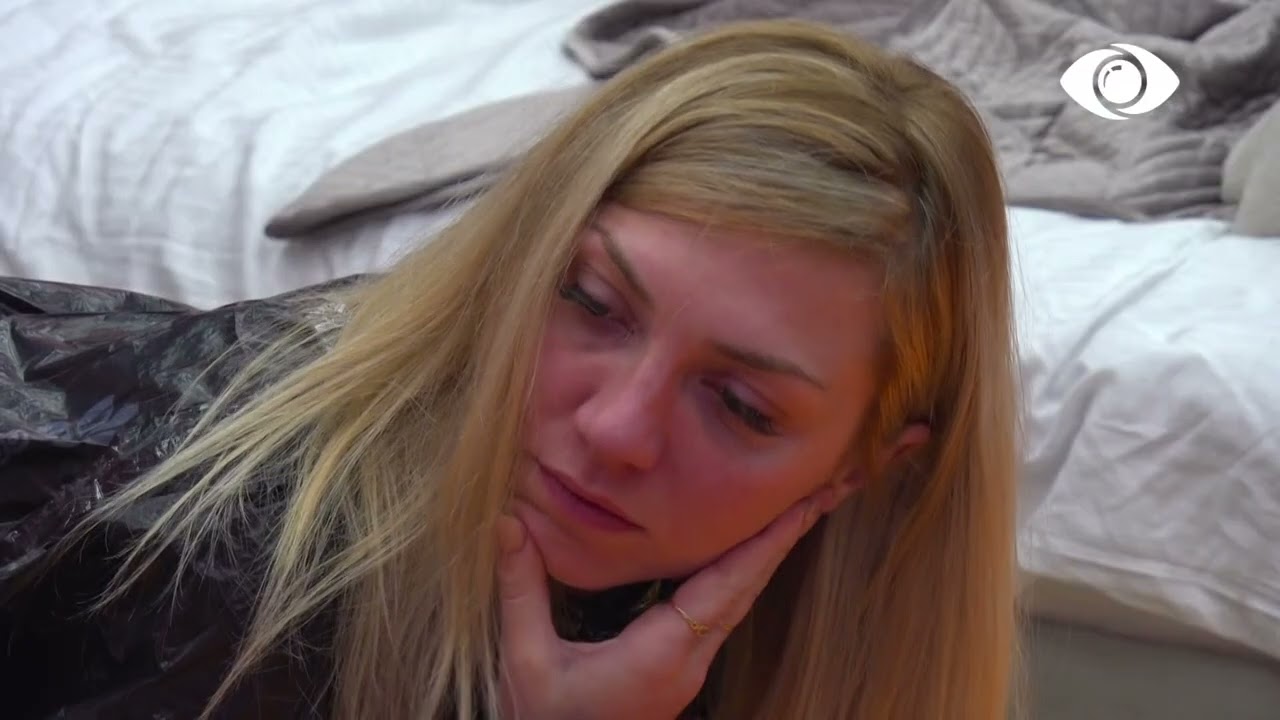 Zhaku ndihet keq, banorët i qëndrojnë pranë