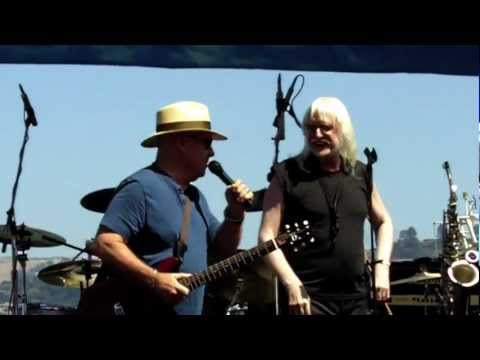EDGAR WINTER and RONNIE MONTROSE - Free Ride (live)