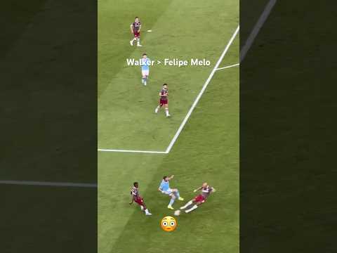 Kyle Walker vs Felipe Melo 😳 #fluminense #manchestercity #walker #felipemelo #football #viral #fyp
