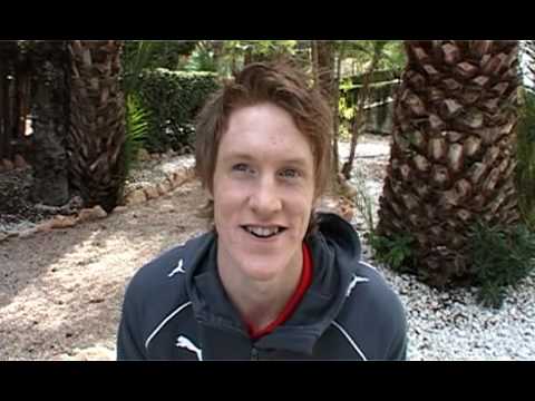 Vem är bäst av bröderna Elm?