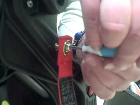 2011 BOB Revolution Car Seat Adapter Video Demo