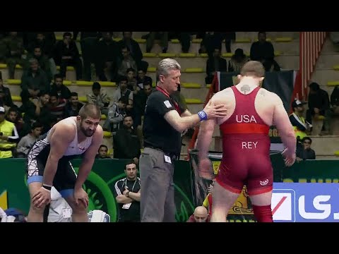 Round 1 FS - 125 kg: G. PETRIASHVILI (GEO) df. Z. REY (USA) by TF, 11-0