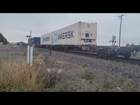 NR112 & NR15 Pacific Nation Super Freighter