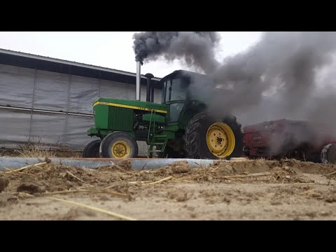 A real John Deere 4630 cold start