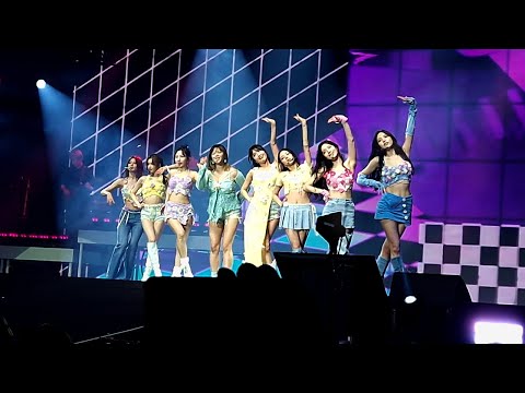 트와이스  TWICE  - Talk that Talk - in London 230908 [Fancam]