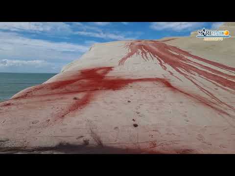 Scala dei turchi, sfregiata la marna con polvere colorata: al via la caccia al colpevole – FOTO e VIDEO