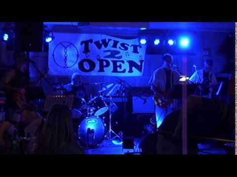 Promotional video thumbnail 1 for Twist2Open