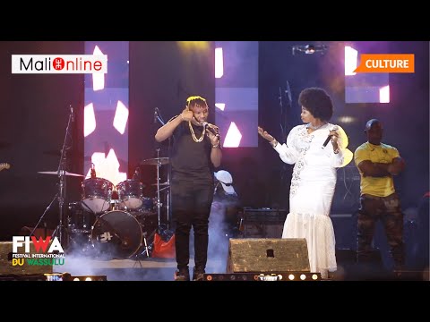 DJOSS SARAMANI ET OUMOU SANGARÉ AU FIWA