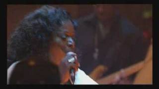 Angie Stone - That Kind of Love (Live)