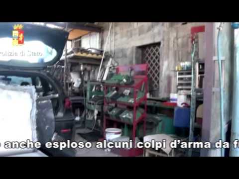 Acireale, banda bancomat sorpresa a spartirsi bottino di un bancomat asportato con ruspa