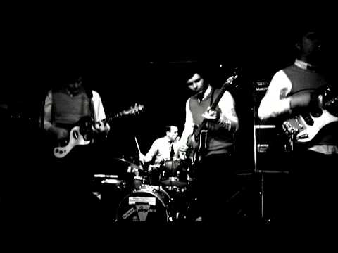 The Pacifics - Two Songs Live At Sweeney's
