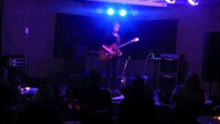 Joan Shelley: Darlin' don't you know it's wrong