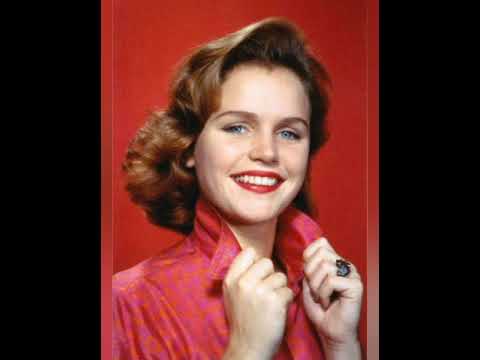 In Memory Of Lee Remick.