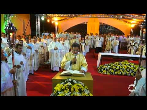 Celebração da Ordenação Episcopal do Monsenhor Paulo Jackson - TV SOL