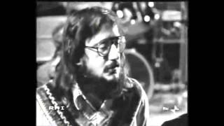 Augusto Daolio - Francesco Guccini - Dio è morto - ( I Nomadi)