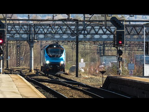 DRS Class 68 No. 68031 on 0M68 Scarborough - Longsight Car M.D @ Guide Bridge on 26.2.19 - HD