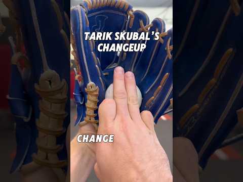 These 3 pitchers are nasty 🤢 Which will you add to your repertoire?#PitchGrips #Pitcher #MLB