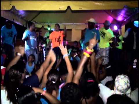 Rincon boyz brasa bo famia