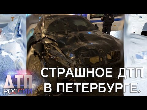 Страшное ДТП в Петербурге. Внедорожник BMW X6 на высокой скорости врезался в пешеходов.