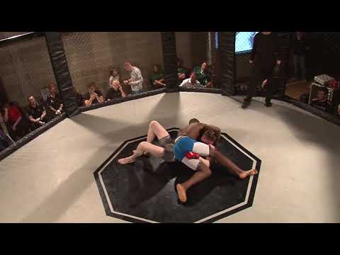 Kenny Mokhonoana vs Michael Glenndenning