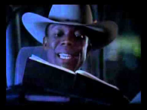 沃克談查克-諾里斯 (Walker talks Chuck Norris)