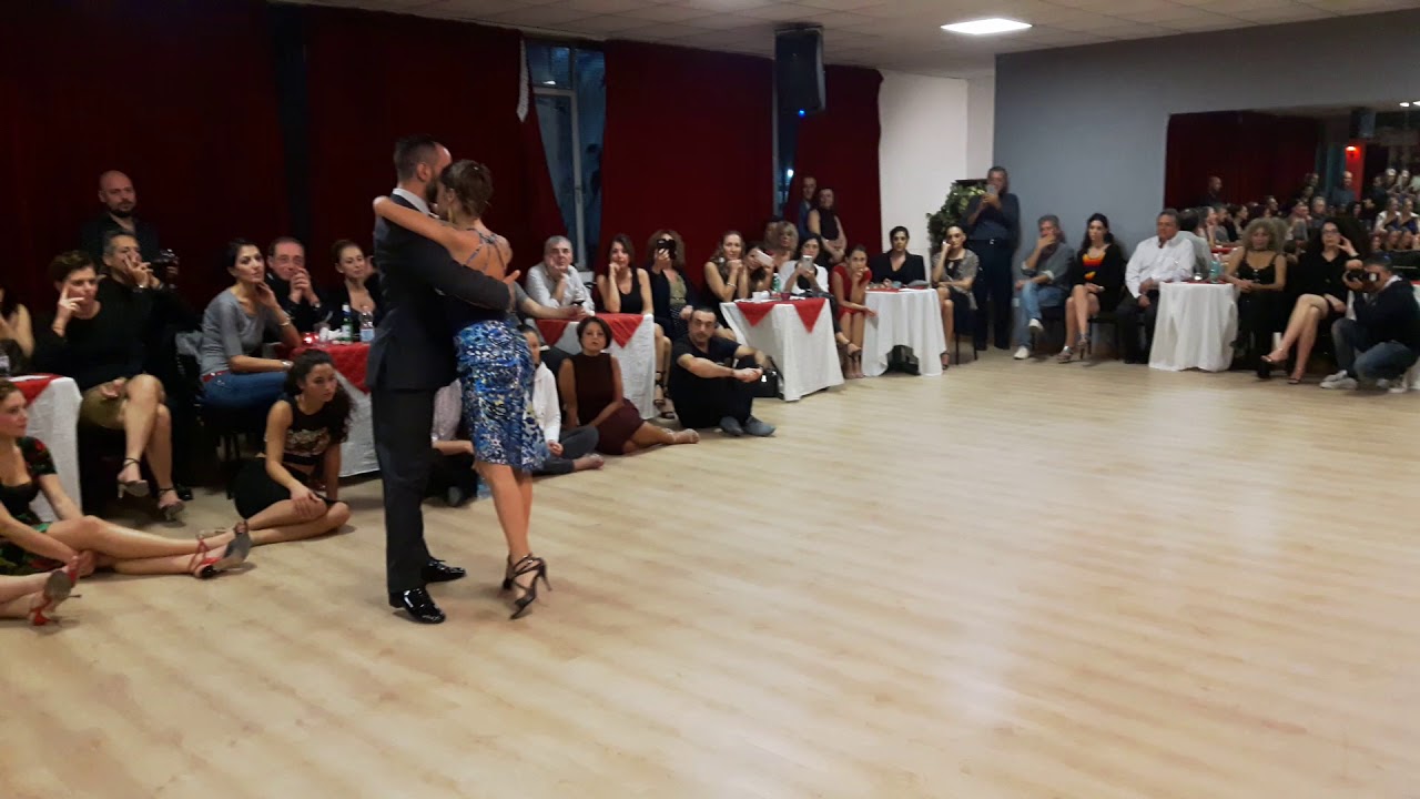 Video thumbnail for Esibizione di Luca Morale​ e Francesca Santangelo​ al Winter Tango feat Milongas Napoli