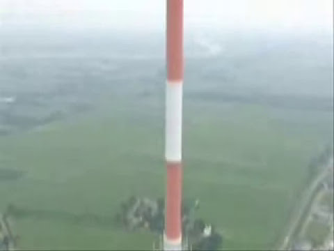 Cellnex Toren Lopik - Demontage van de analoge TV Antenne m. e. spec. Helikopter