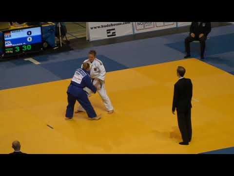 EC JUN 2011 P78  WEISS Carolin GER WASEK Kamila POL