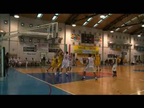 05.09.2009 Armani Jeans Milano - Aris Salonicco 84-64