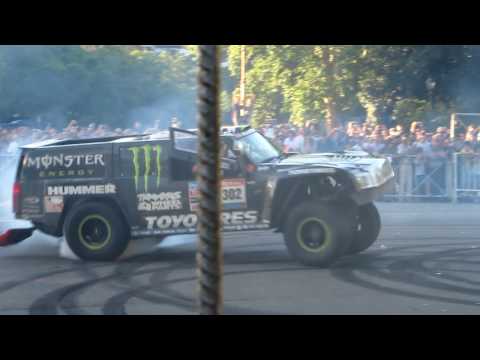 Rally DAKAR 2010 Argentina-Chile, Robby Gordon quemando con el Hummer (donuts)