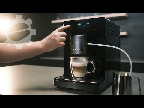 Kavos aparatas MIELE CM 5310 tayberry red video
