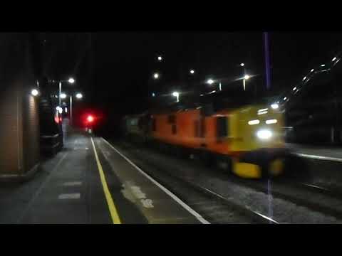 Class 37405 absolutely thrashing past leyland heading up to crewe.