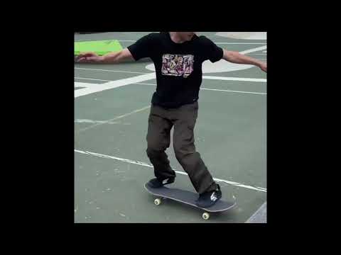 Eric GLX (@eric.glx) Instagram Skateboarding Compiliation