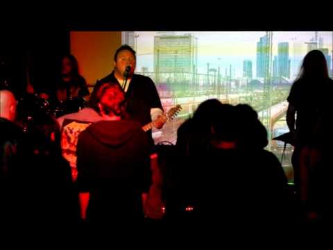 Dogtown Winos - Lil' Revolution Maker (Live)