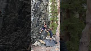 Video thumbnail: Two Dragons, V9. Way Lake