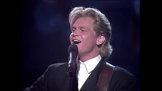Steven Curtis Chapman: &quot;Heaven In The Real World&quot; (25th Dove Awards)
