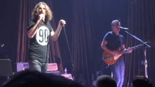 Temple of the Dog - Holy Roller (Mother Love Bone cover) - Tower Theater, Philadelphia, PA-11/4/16