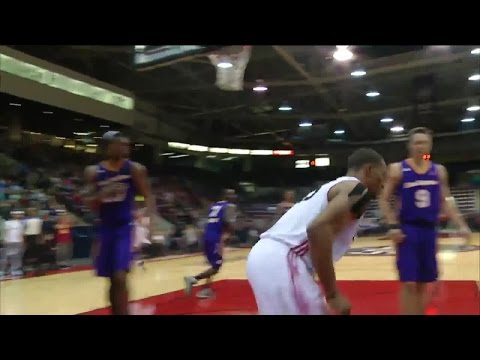 Norman Powell throws it down in the 905