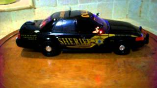 preview picture of video '1/18 Maricopa County Sheriff Slicktop Crown Vic'