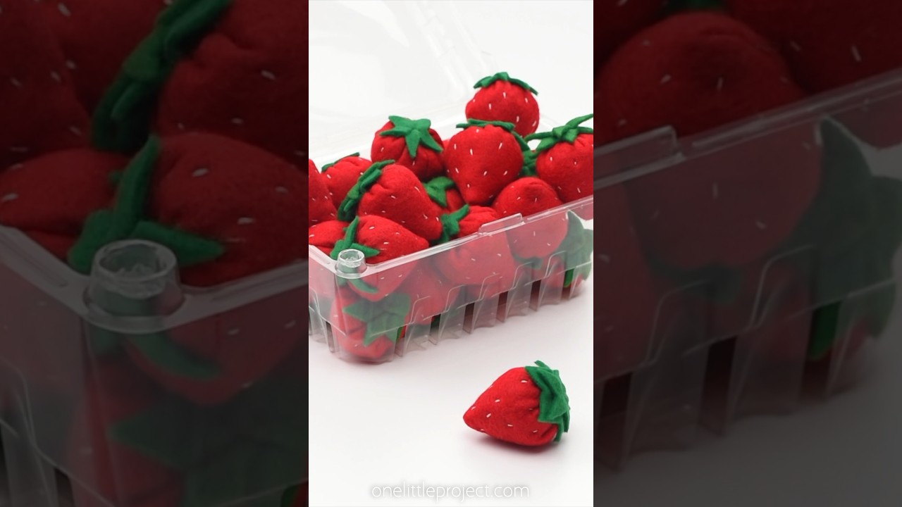Felt Strawberry Pattern🍓🍓🍓