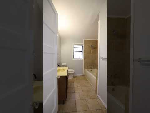 Duplex for Rent in the Heart of SA! - Video 2 of 2